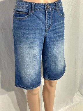 Route 66 Size 8 Bermuda Classic Fit Jean Shorts Womens Denim